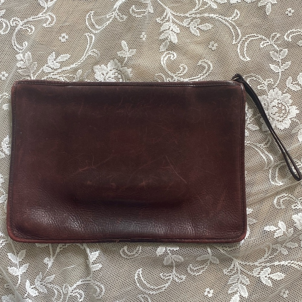 vintage coach leather clutch